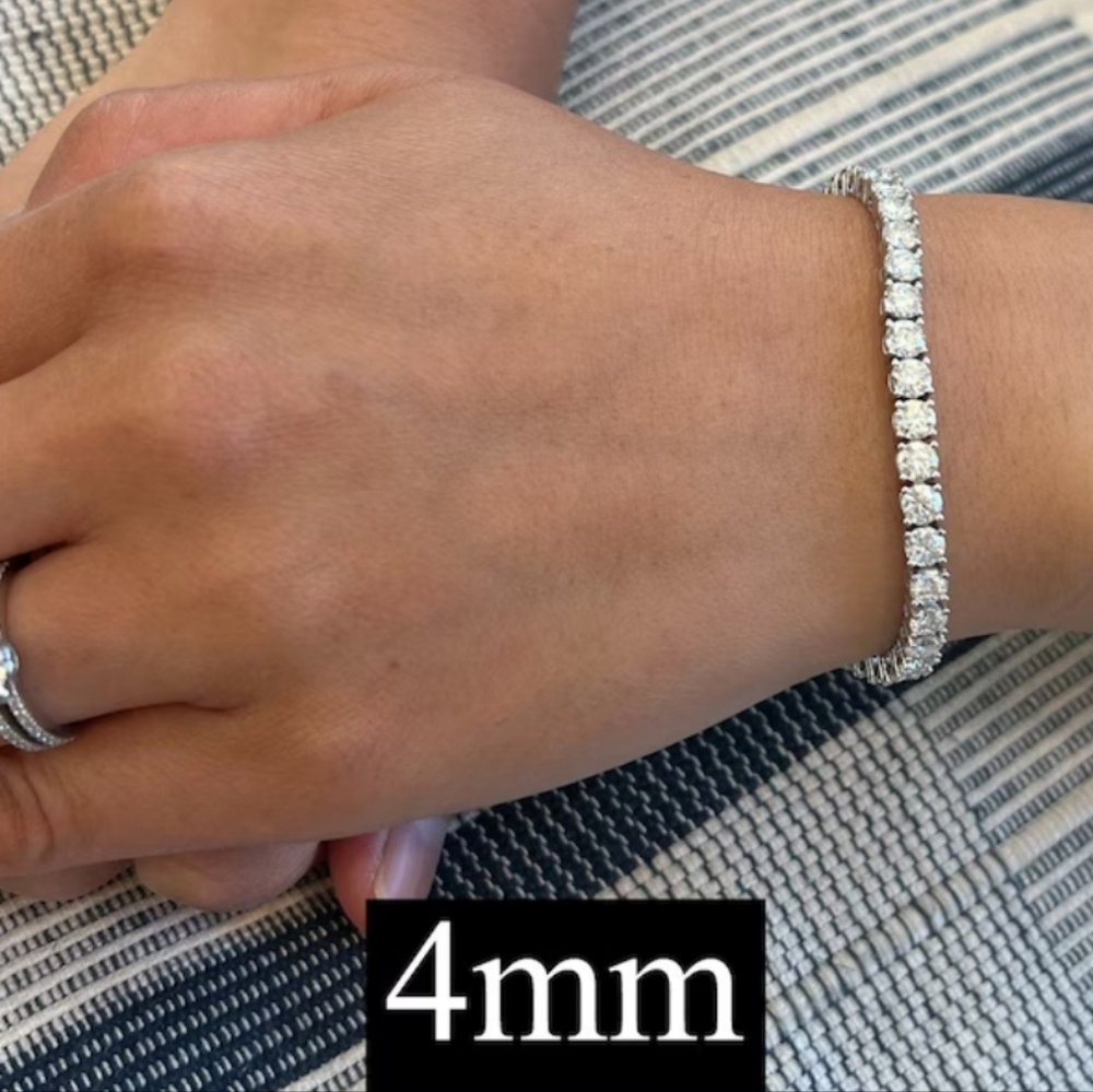 Moissanite Tennis Bracelet/ GRA CERTIFIED/ 12.90 TCW 🥰